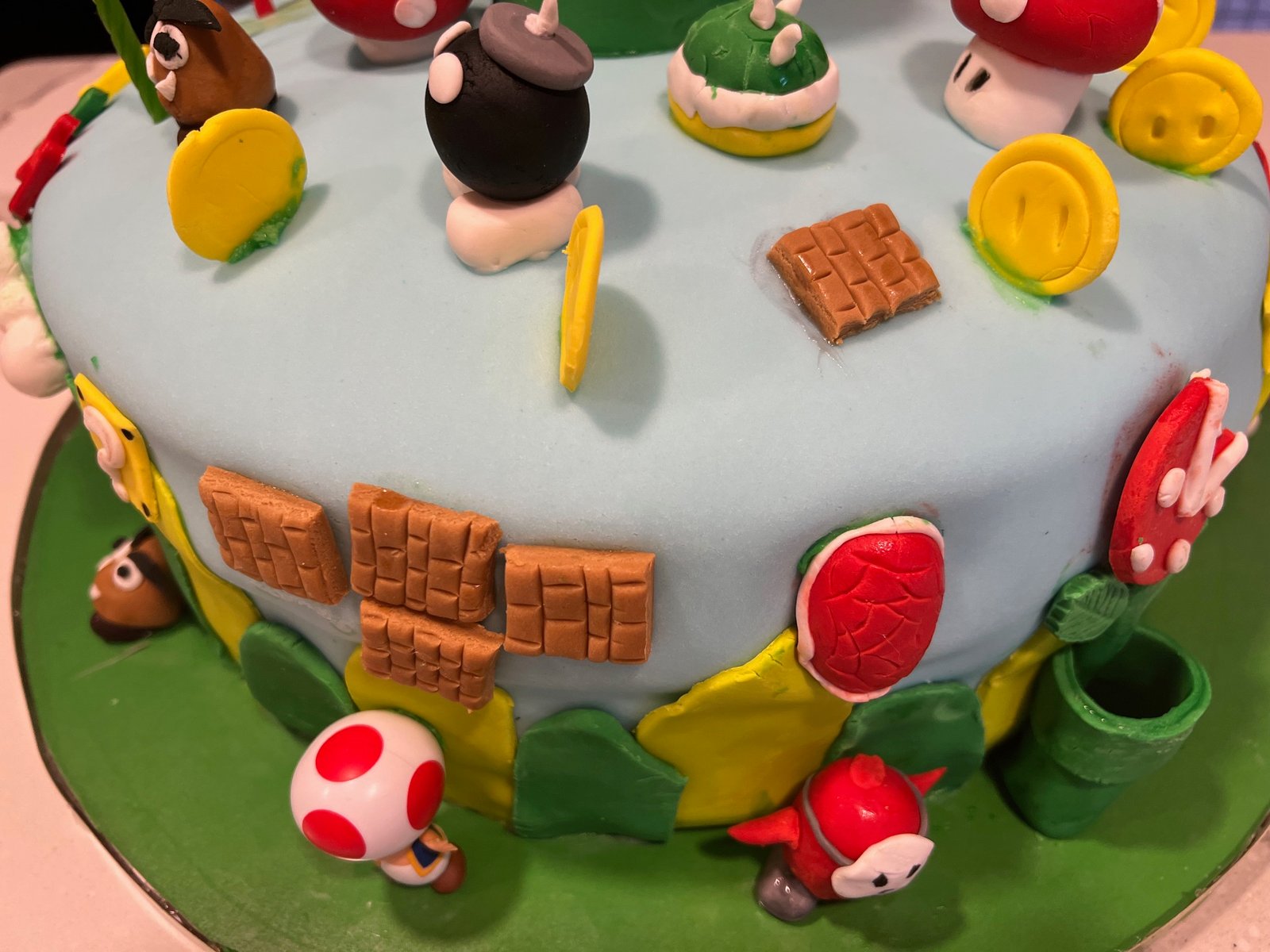 Custom Super Mario themed diorama birthday cake by Honey’s Baking Company